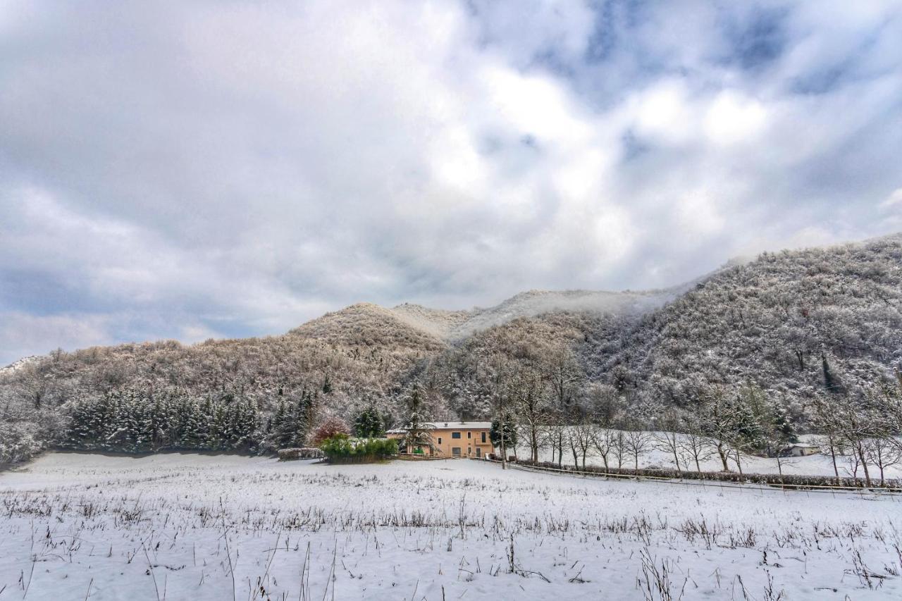 Cascina Canale Sabbio Chiese Esterno foto